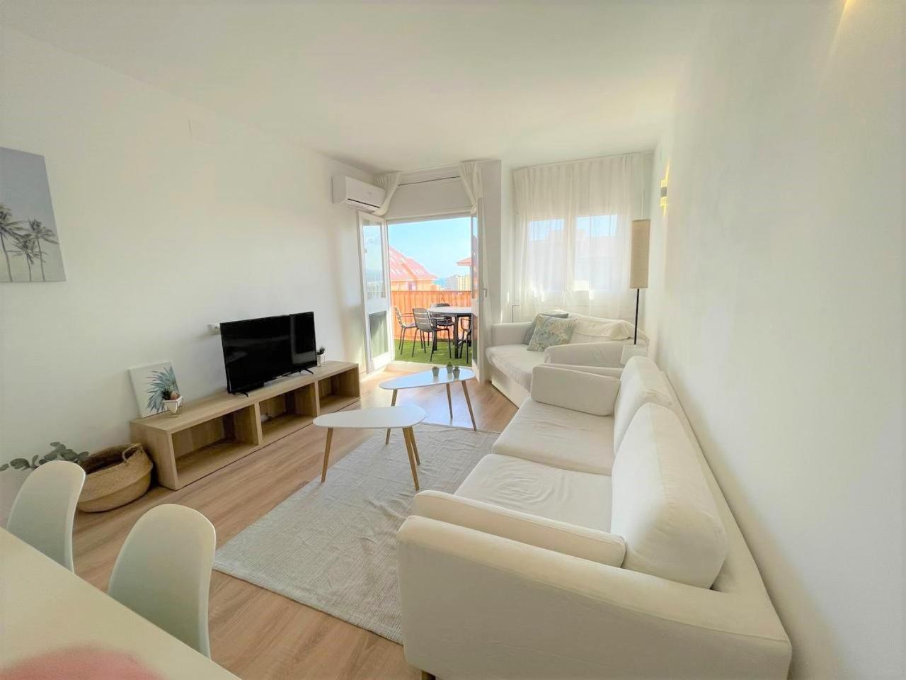 Apartamento Con Piscina Y Gran Terraza Con Vistas - Muy Cerca De La Playa, El Centro Y La Estacion Apartment Виласар де Мар Екстериор снимка